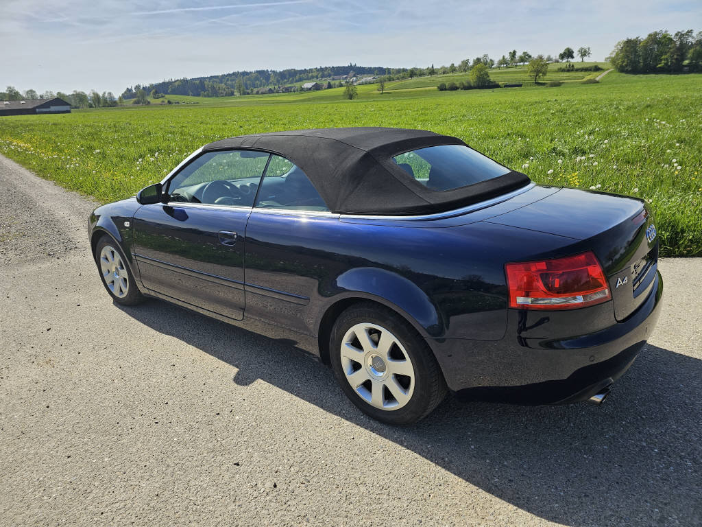 AUDI A4 Cabriolet 3.2 V6 quattro, Petrol, Second hand / Used, Automatic - 2