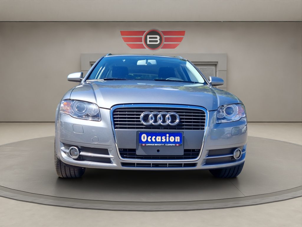 AUDI A4 3.2 V6 quattro, Essence, Occasion / Utilisé, Automatique - 2