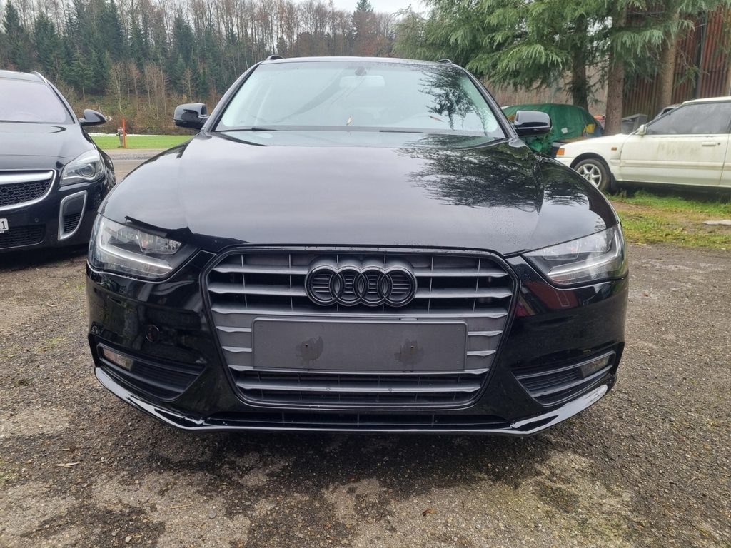 AUDI A4 1.8 TFSI, Petrol, Second hand / Used, Manual - 4
