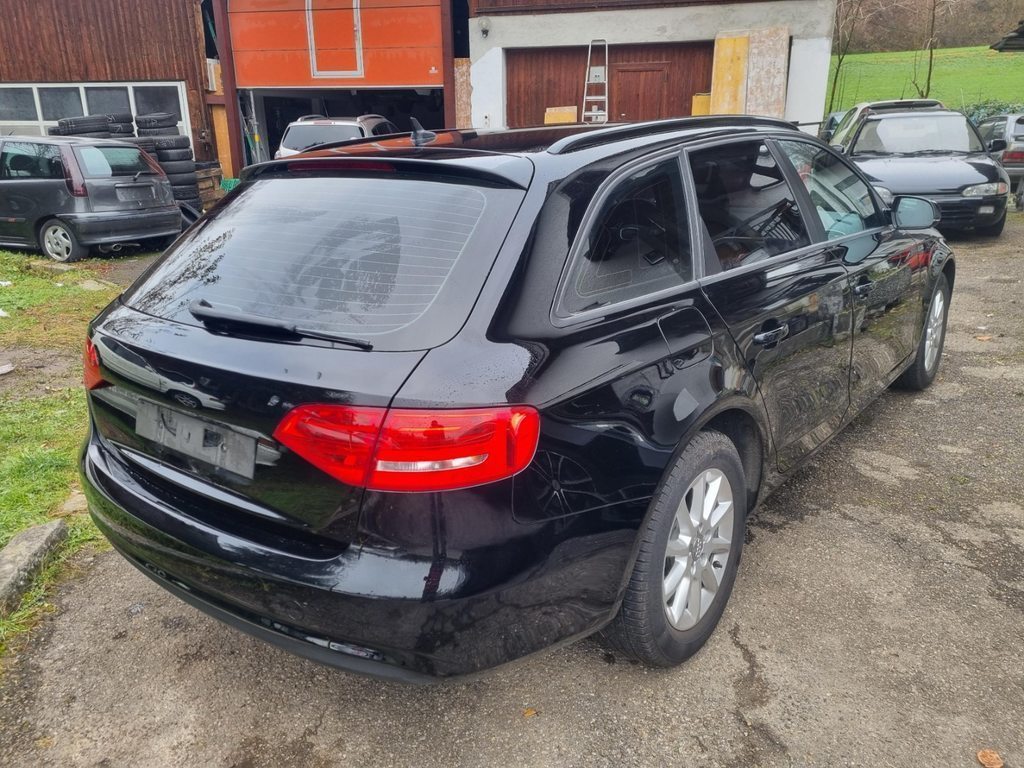 AUDI A4 1.8 TFSI, Petrol, Second hand / Used, Manual - 6