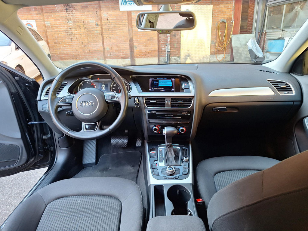AUDI A4 Avant 2.0 TDI 143 M-Tronic, Diesel, Occasion / Gebraucht, Automatik - 7