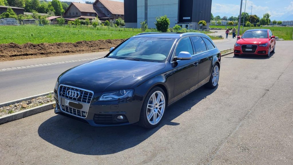 AUDI A4 3.0 V6 TDI quattro S-Tronic