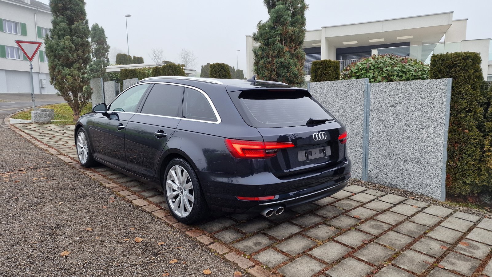 AUDI A4 Avant 3.0 TDI Sport quattro tiptronic, Diesel, Occasion / Utilisé, Automatique - 3