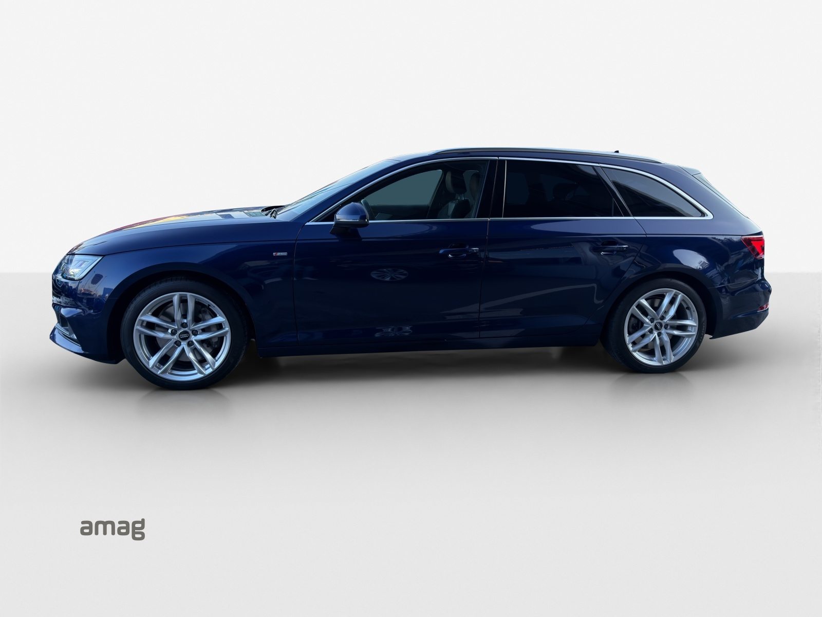 AUDI A4 Avant 45 TFSI sport Attraction, Essence, Occasion / Utilisé, Automatique - 2