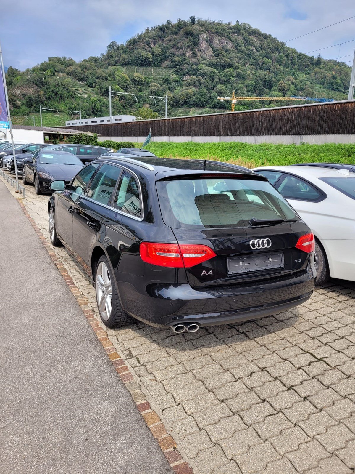 AUDI A4 Avant 2.0 TDI Attraction multitronic, Diesel, Occasion / Utilisé, Automatique - 4