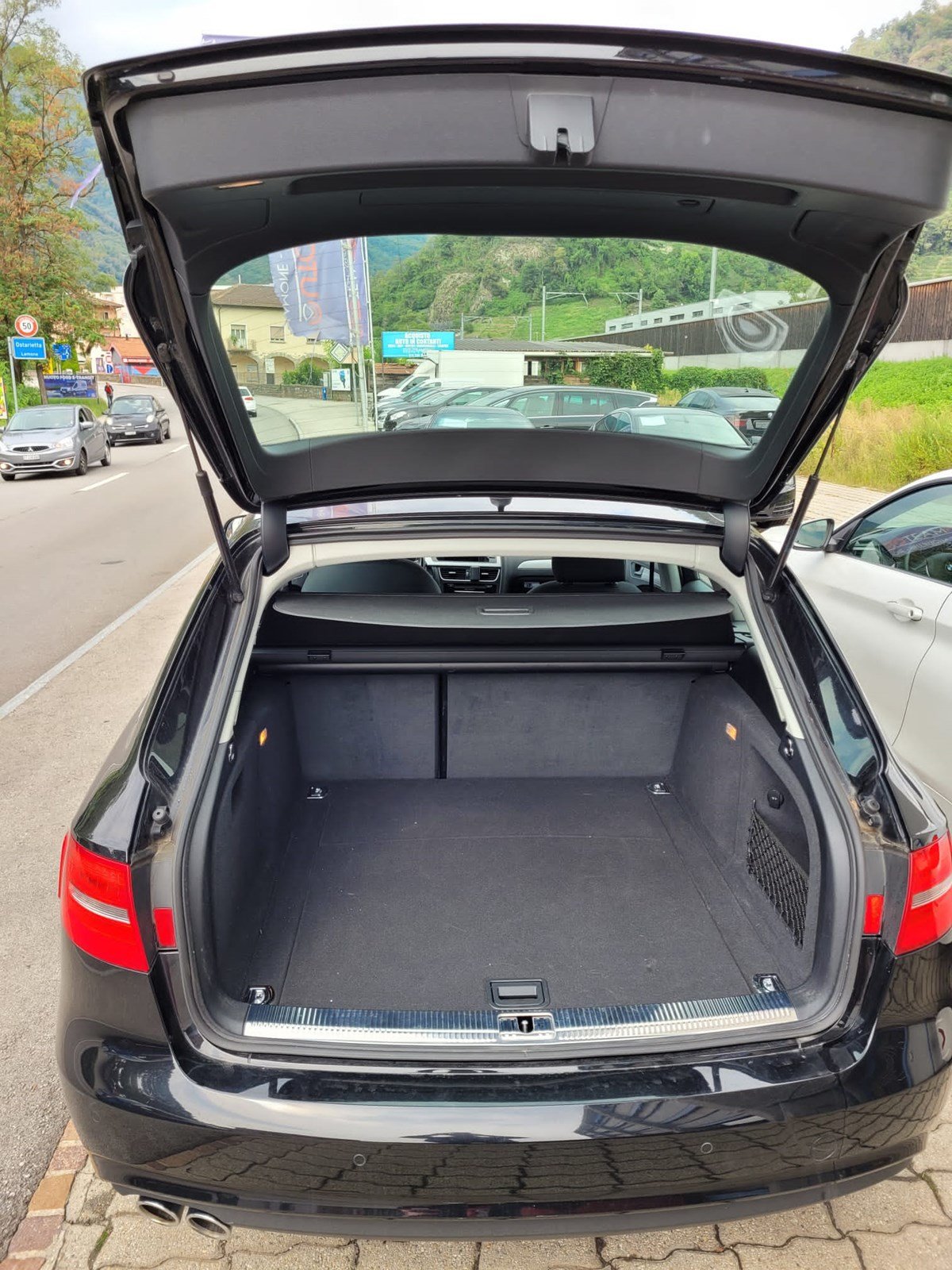 AUDI A4 Avant 2.0 TDI Attraction multitronic, Diesel, Occasion / Utilisé, Automatique - 6