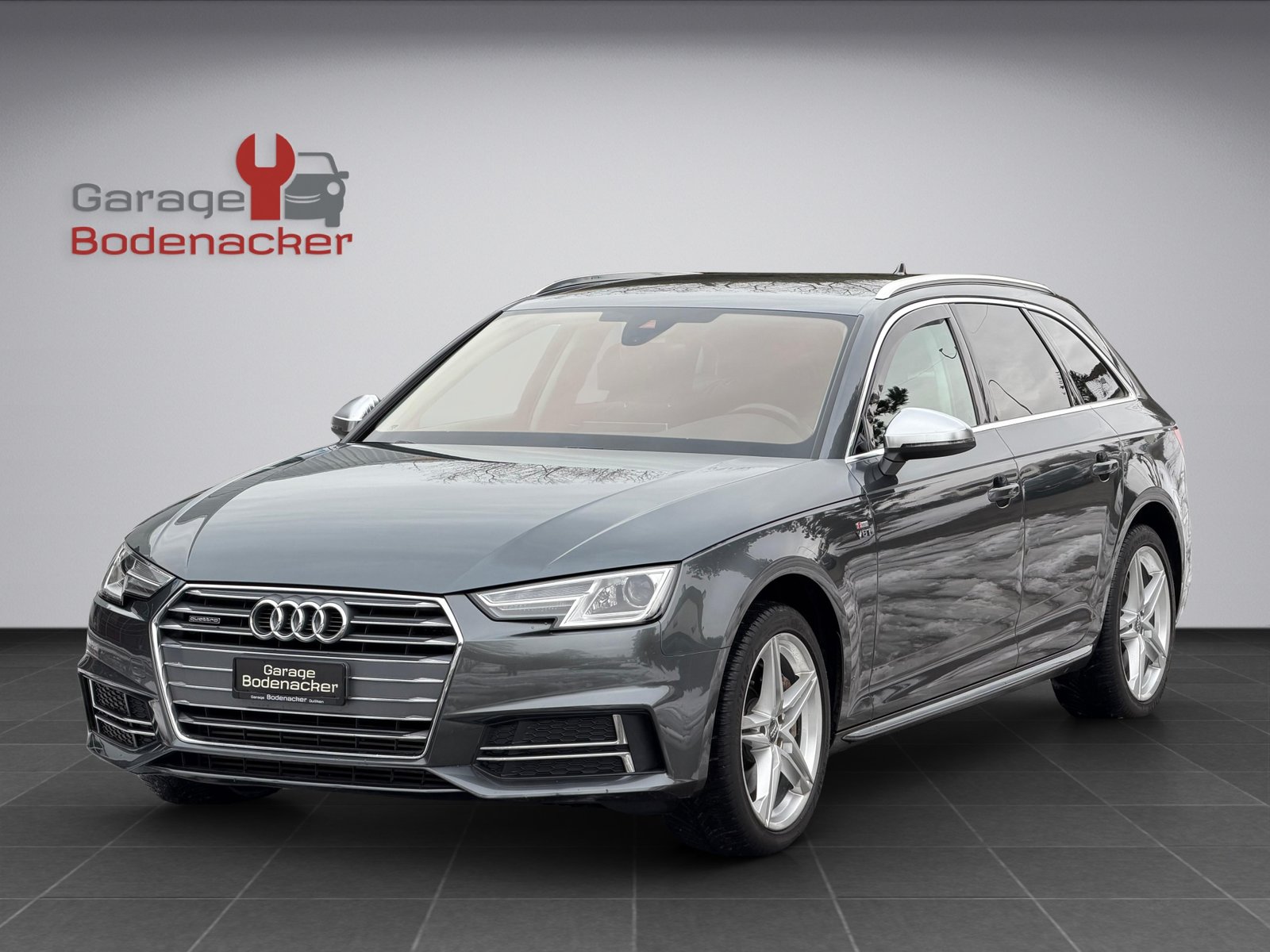 AUDI A4 Avant 3.0 TDI V6 Sport quattro tiptronic * S Line *