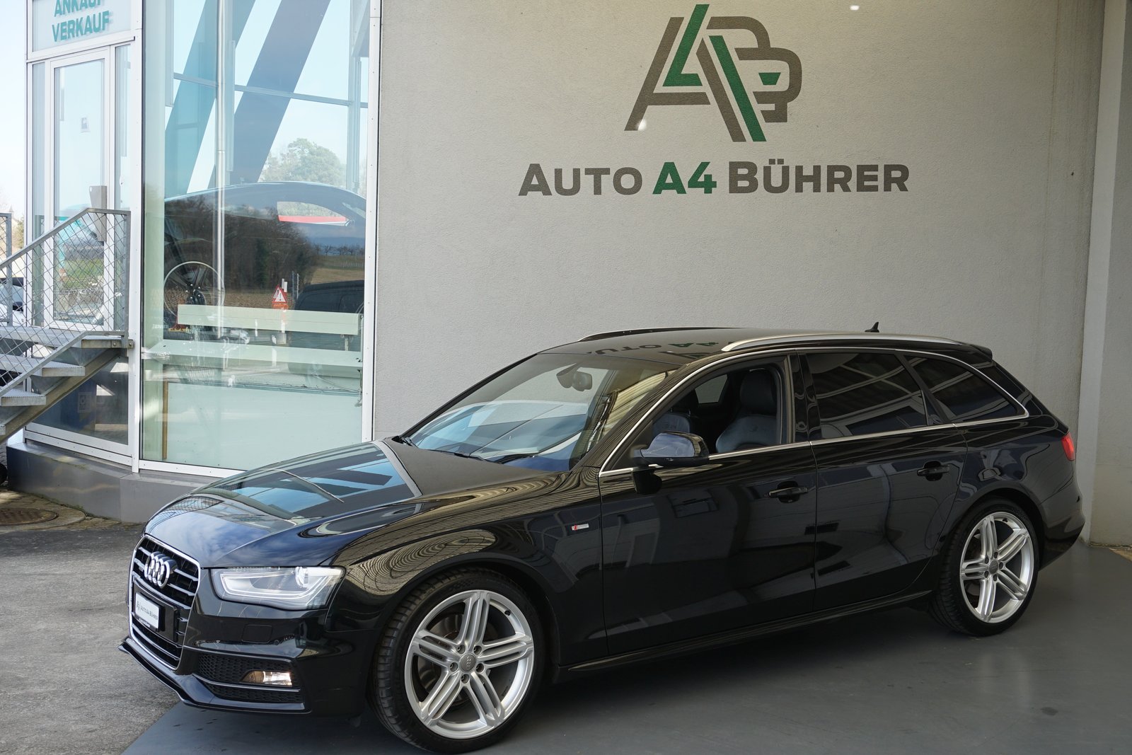 AUDI A4 Avant 2.0 TDI quattro S-Line 190PS, Diesel, Second hand / Used, Automatic - 5