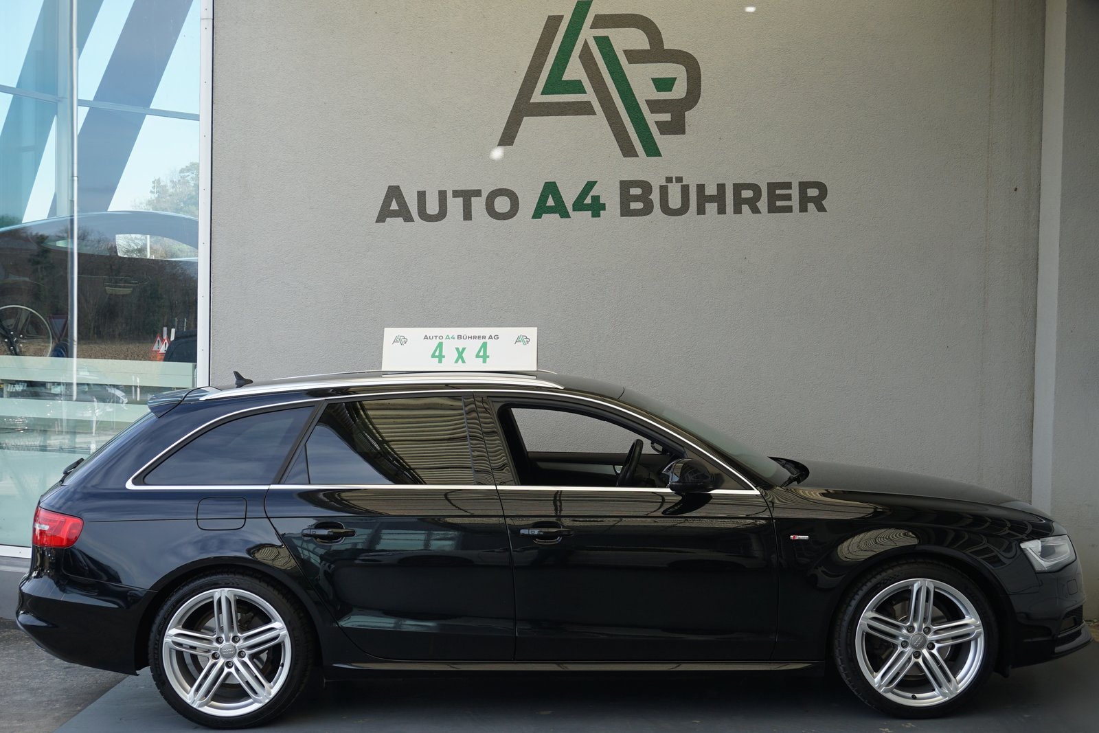 AUDI A4 Avant 2.0 TDI quattro S-Line 190PS, Diesel, Second hand / Used, Automatic - 6