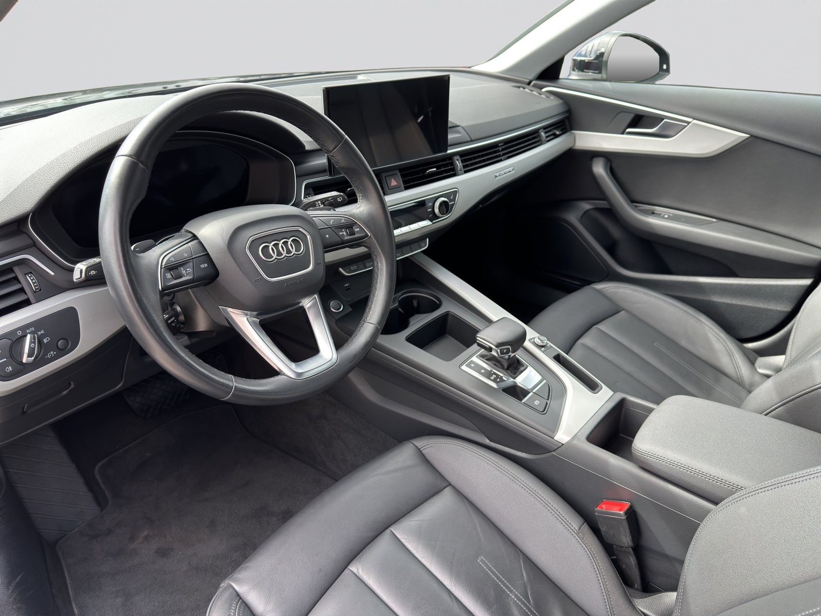 AUDI A4 Avant 40 TFSI advanced S-tronic quattro, Mild-Hybrid Petrol/Electric, Second hand / Used, Automatic - 7