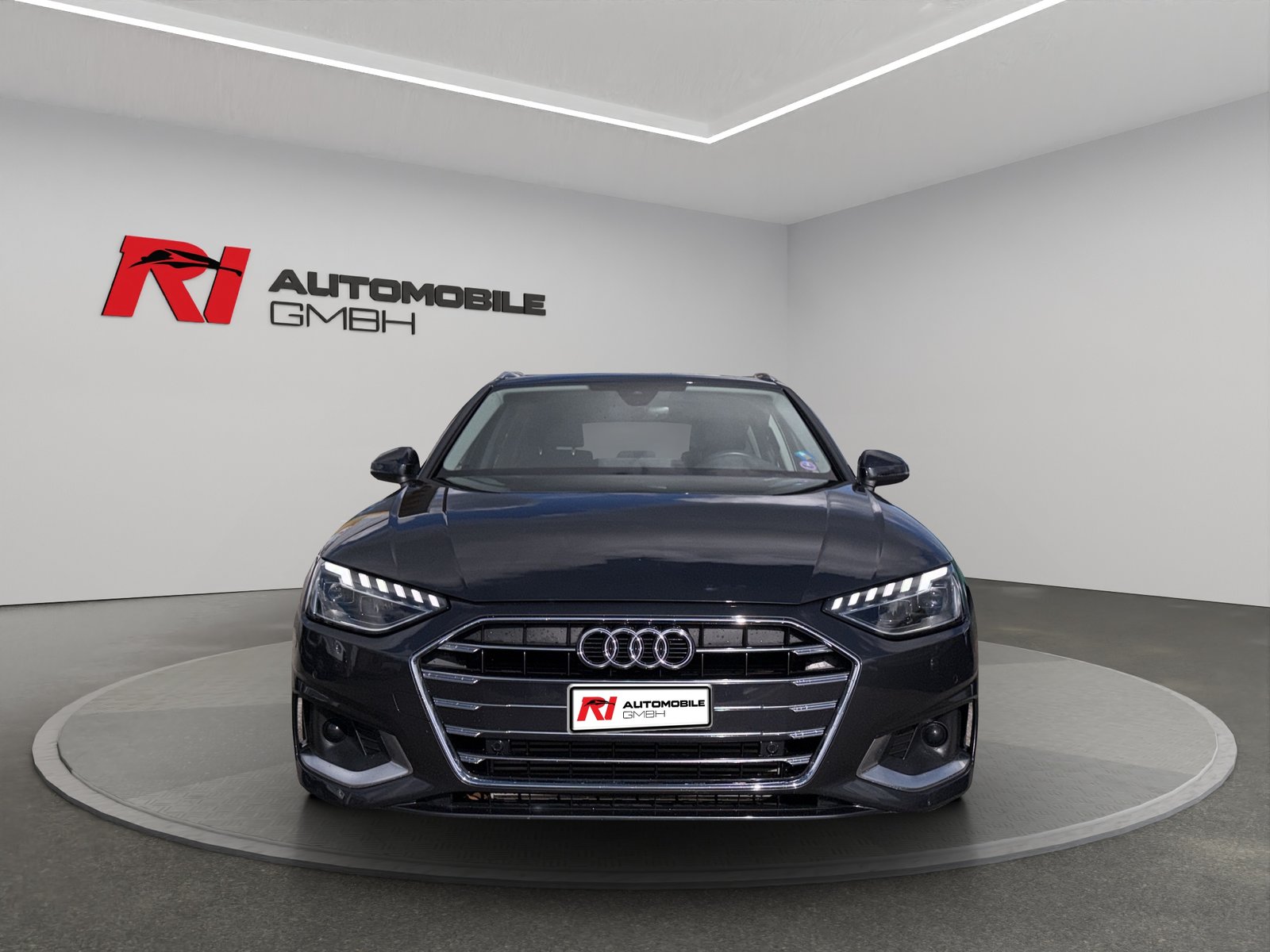 AUDI A4 Avant 40 TFSI advanced S-tronic, Mild-Hybrid Petrol/Electric, Second hand / Used, Automatic - 2