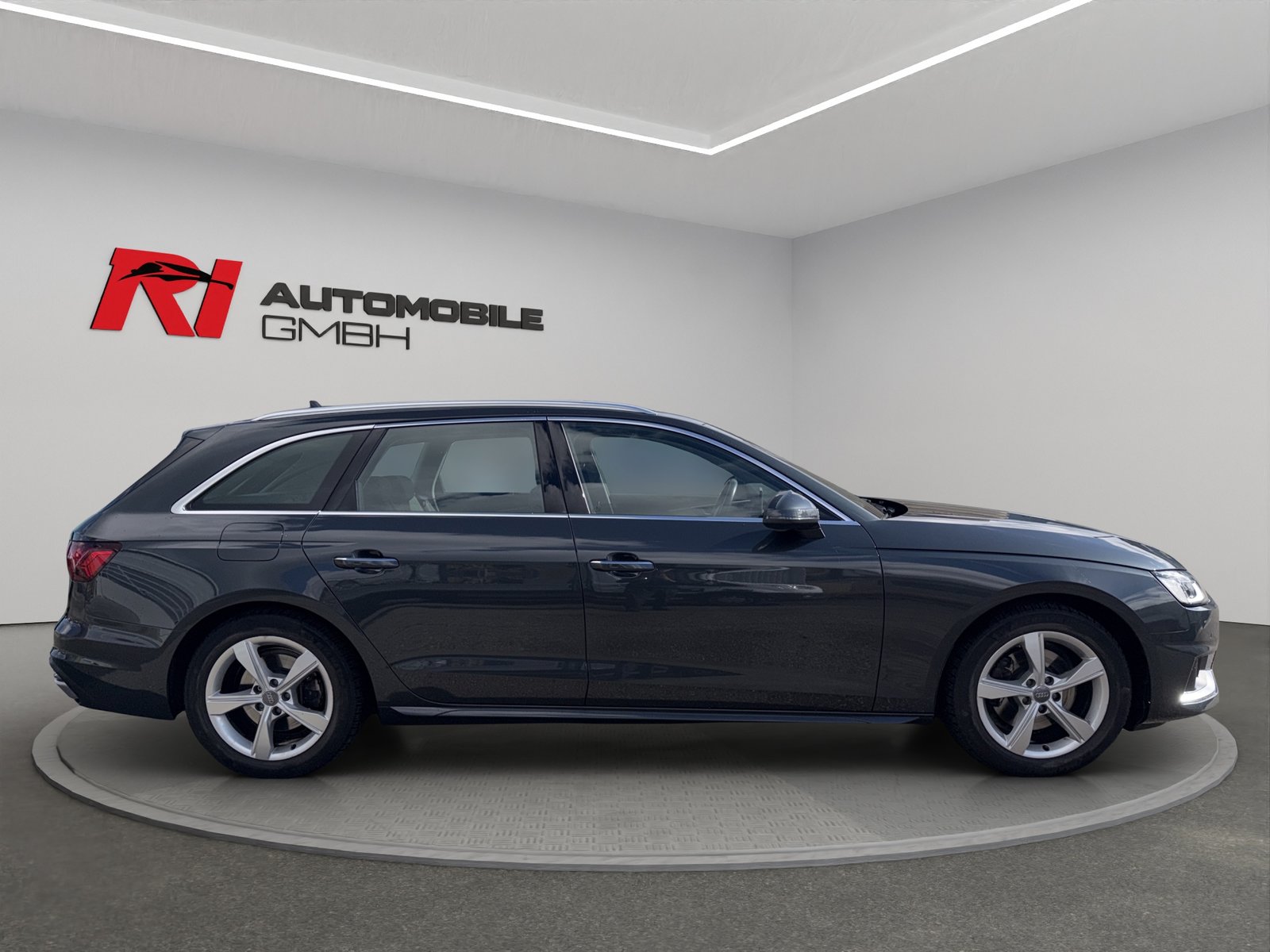AUDI A4 Avant 40 TFSI advanced S-tronic, Mild-Hybrid Petrol/Electric, Second hand / Used, Automatic - 7