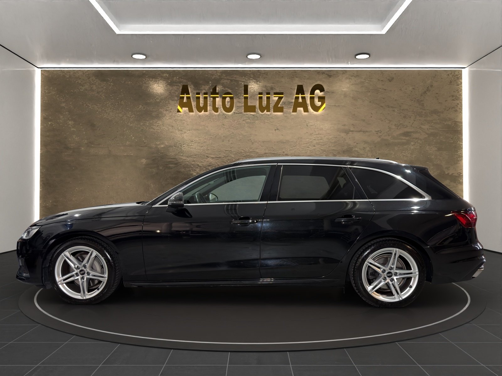 AUDI A4 Avant 40 TDI advanced Attraction quattro S-tronic, Diesel, Occasion / Gebraucht, Automatik - 6