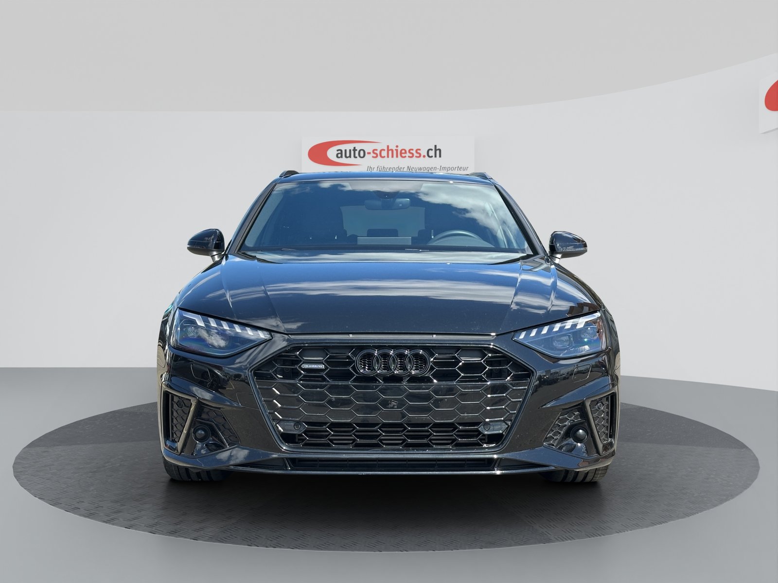 AUDI A4 Avant 40 TFSI S line quattro Schwarz Plus S-tronic, Mild-Hybrid Benzin/Elektro, Occasion / Gebraucht, Automatik - 2