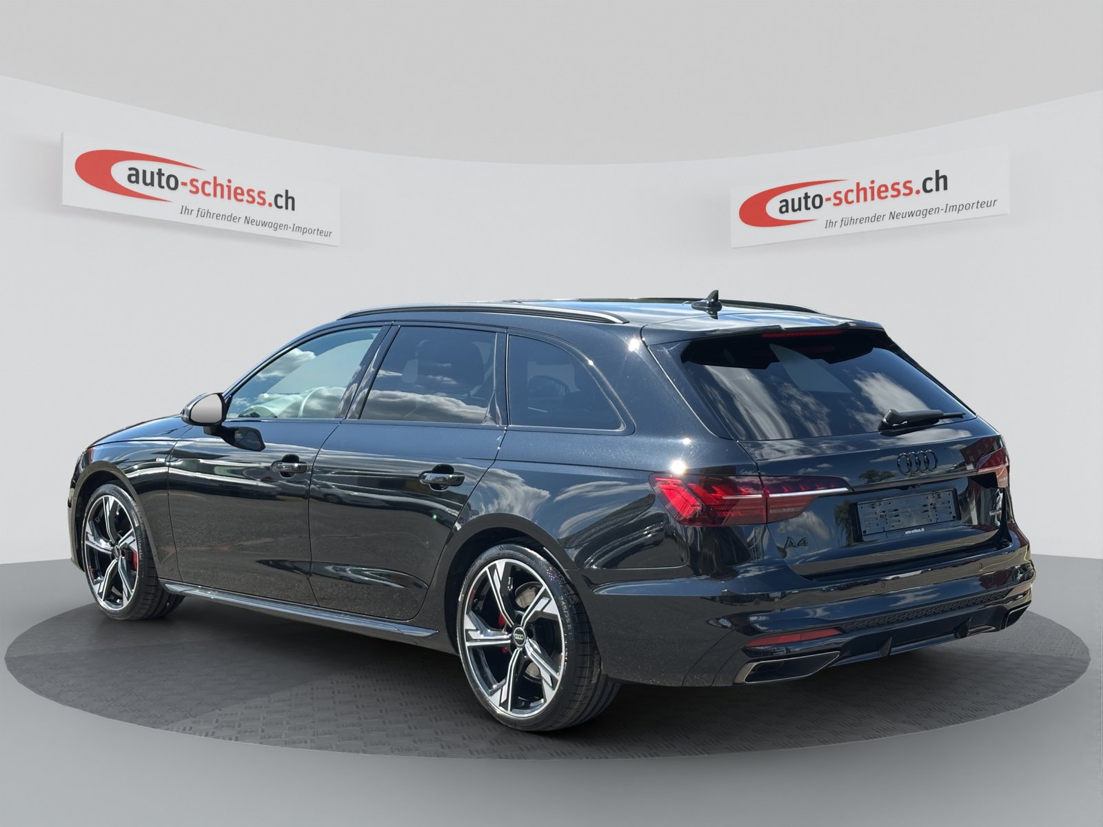 AUDI A4 Avant 40 TFSI S line quattro Schwarz Plus S-tronic, Mild-Hybrid Benzin/Elektro, Occasion / Gebraucht, Automatik - 3
