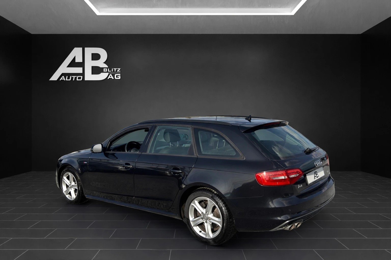 AUDI A4 Avant 2.0 TDI S-Line multitronic, Diesel, Occasion / Gebraucht, Automatik - 3
