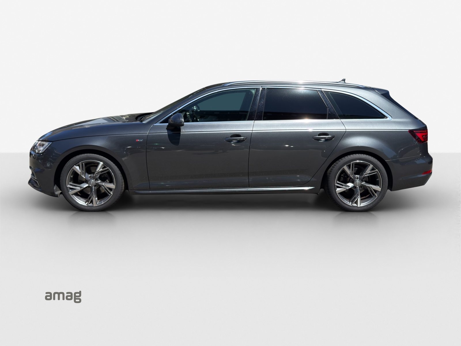 AUDI A4 Avant 1.4 TFSI Sport, Petrol, Second hand / Used, Manual - 2