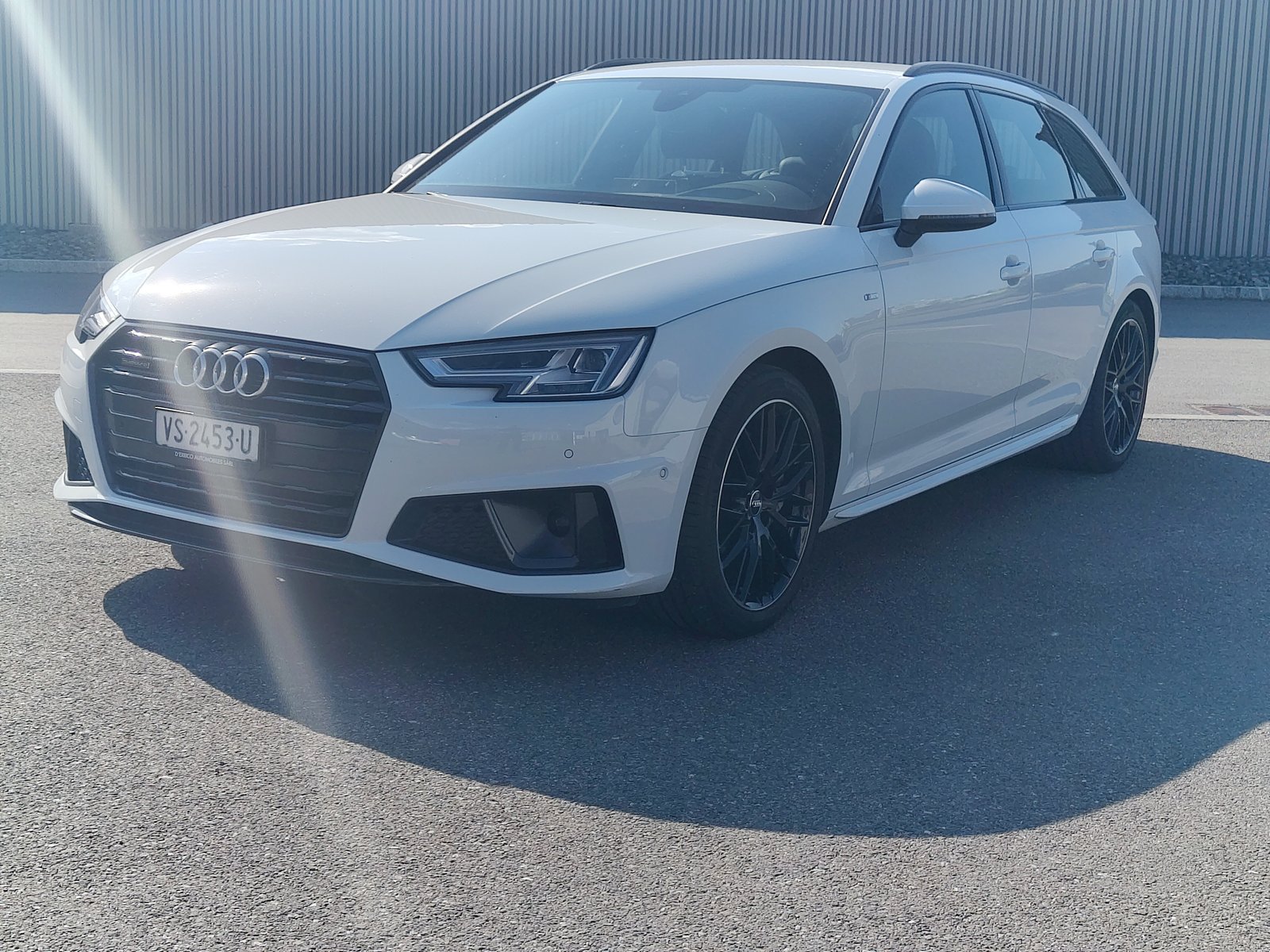 AUDI A4 Avant 40 TDI Sport Attraction quattro S-tronic, Diesel, Second hand / Used, Automatic - 2
