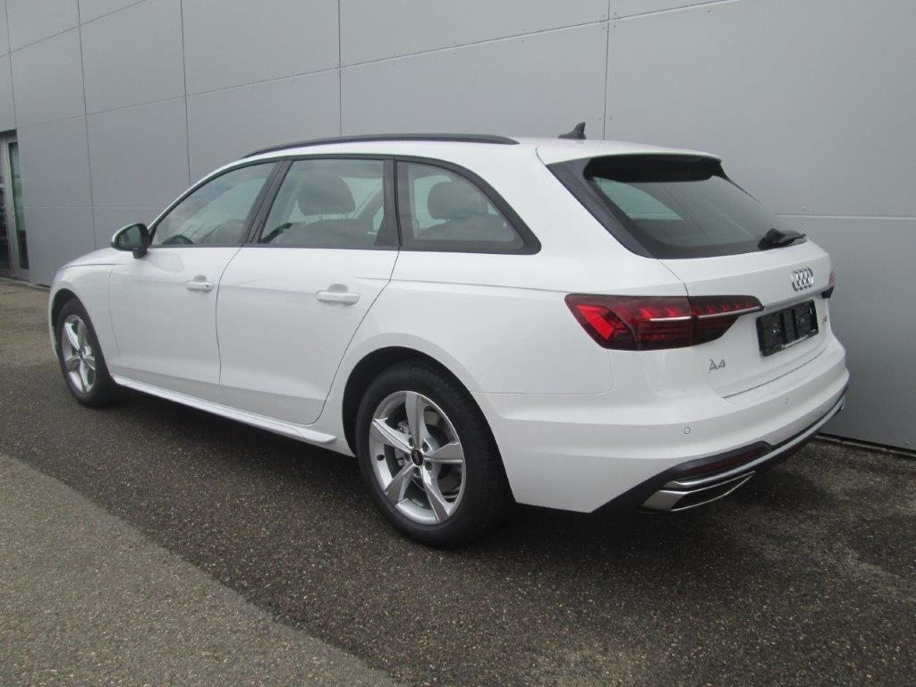 AUDI A4 Avant 35 TDI advanced, Diesel, Second hand / Used, Automatic - 4