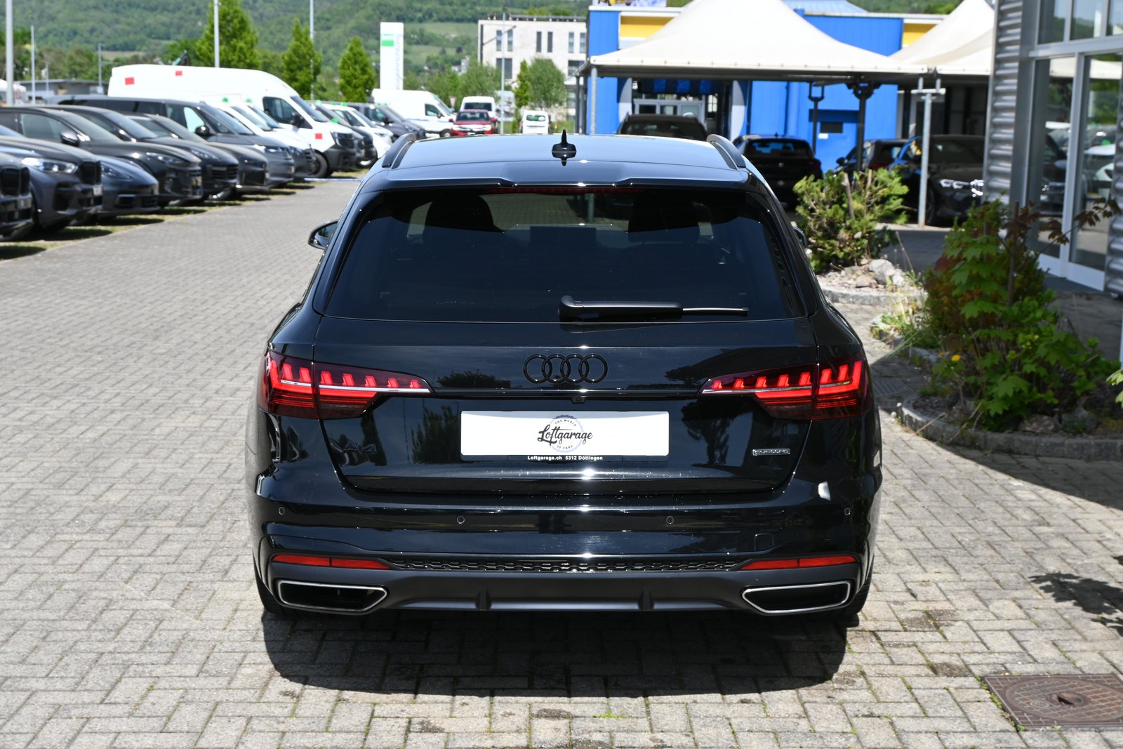 AUDI A4 Avant 40 TDI S line Competition Black quattro S-tron, Diesel, Occasion / Utilisé, Automatique - 4