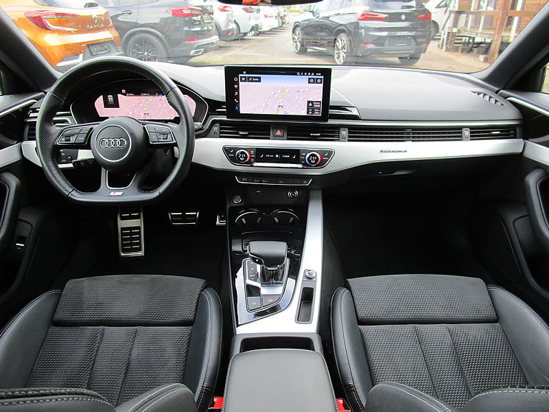AUDI A4 Avant 40 TDI S line quattro S-tronic, Diesel, Second hand / Used, Automatic - 3