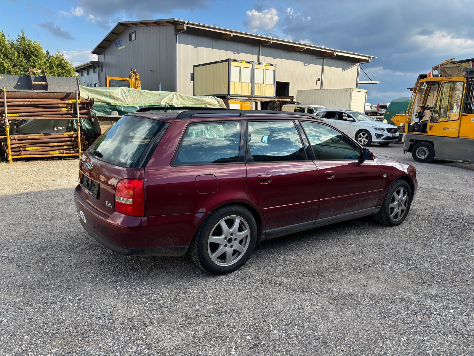 AUDI A4 Avant 2.4 quattro Ambiente, Petrol, Second hand / Used, Manual - 5