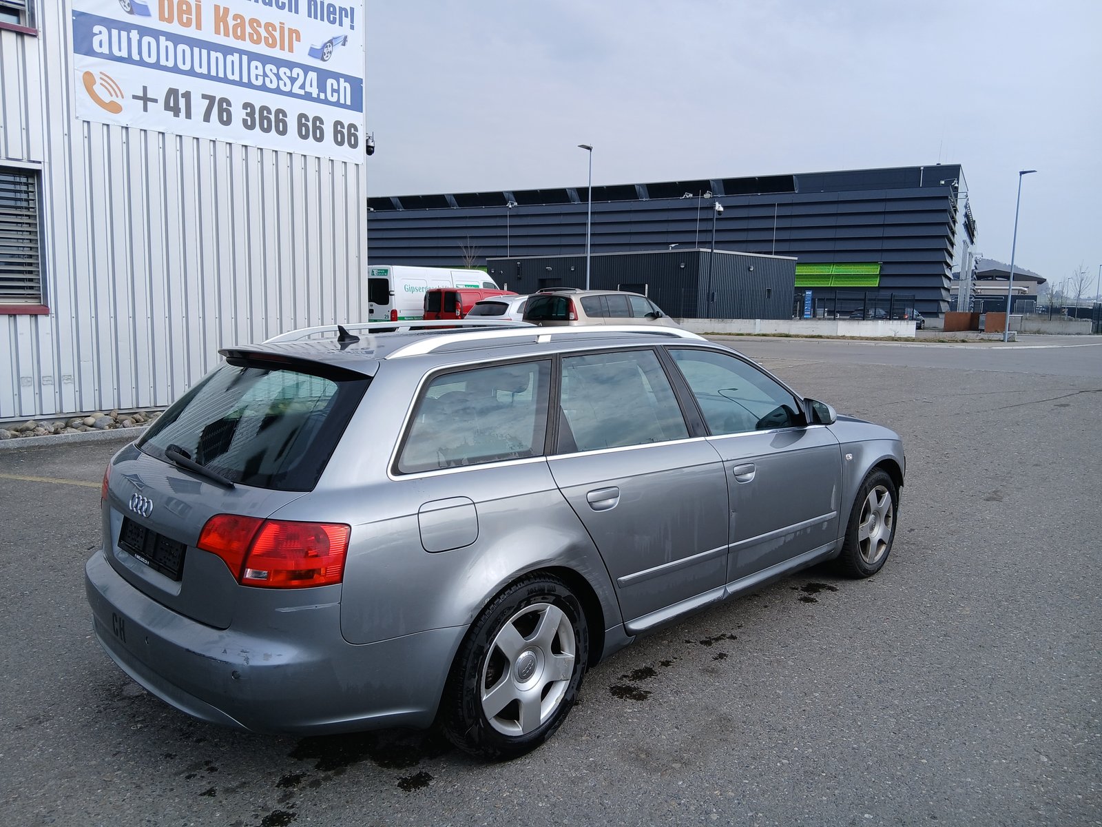 AUDI A4 Avant 2.0, Essence, Occasion / Utilisé, Manuelle - 4