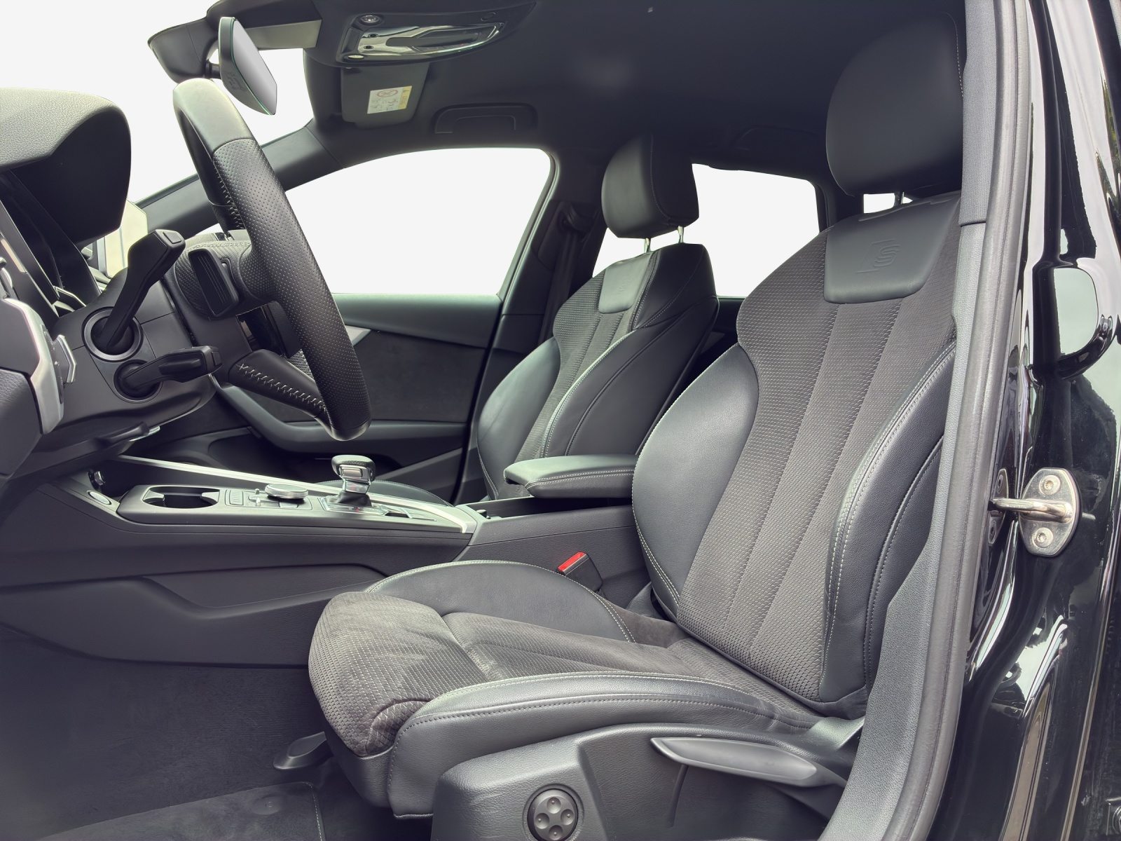 AUDI A4 Avant 2.0 TFSI quattro, Essence, Occasion / Utilisé, Automatique - 7