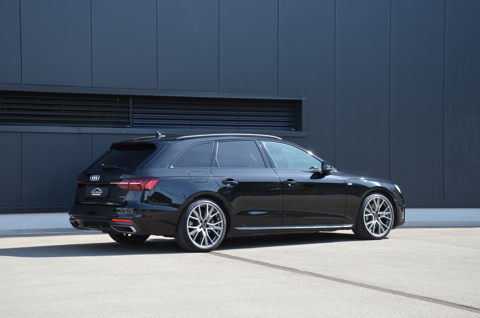 AUDI A4 Avant 45 TFSI S line S-tronic quattro, Benzin, Occasion / Gebraucht, Automatik - 3