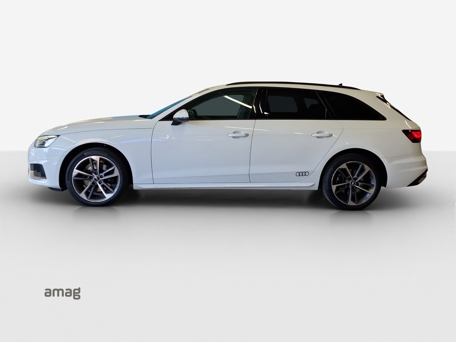 AUDI A4 Avant 35 TDI advanced Attraction, Diesel, Second hand / Used, Automatic - 2