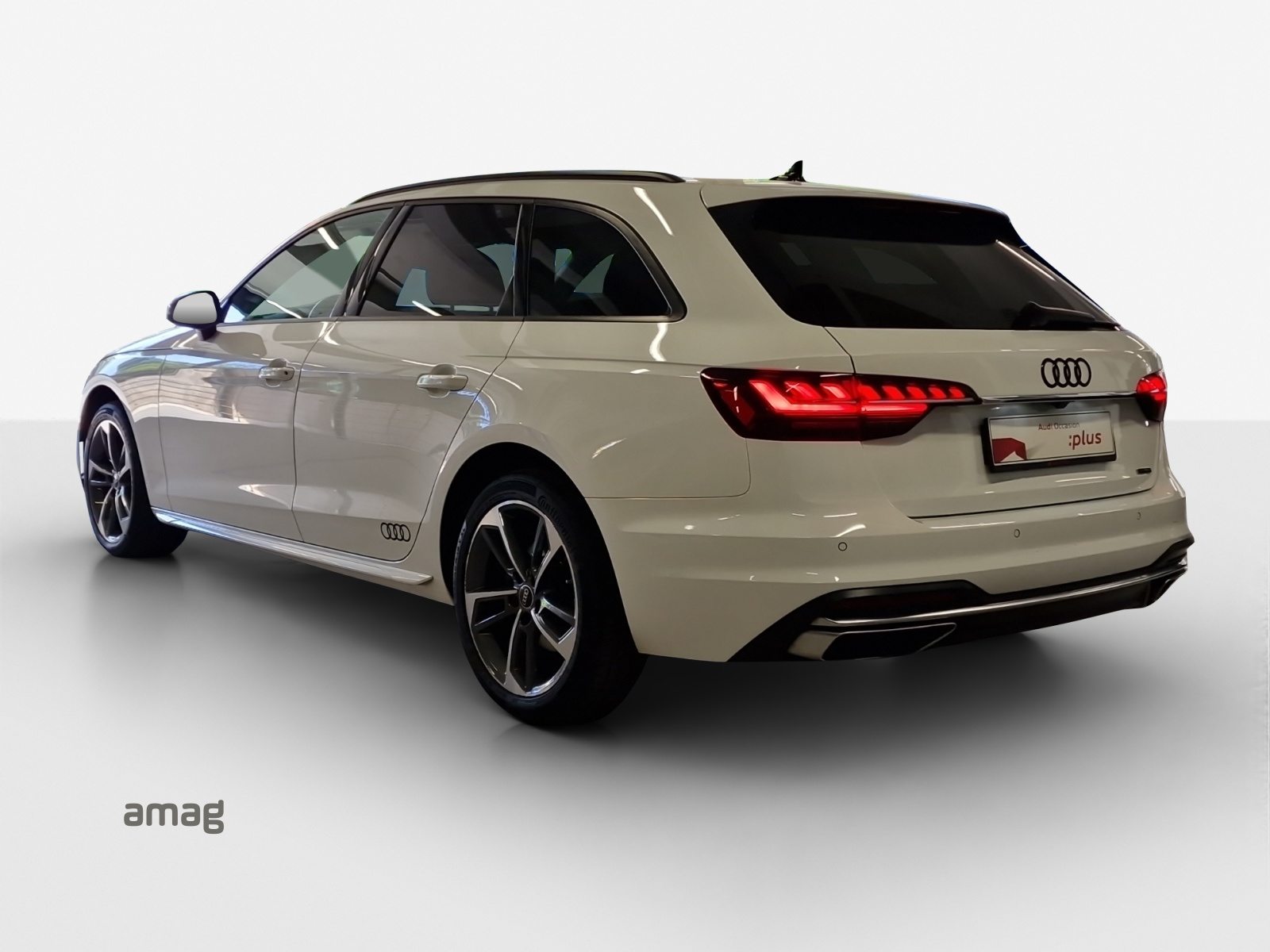 AUDI A4 Avant 35 TDI advanced Attraction, Diesel, Second hand / Used, Automatic - 3