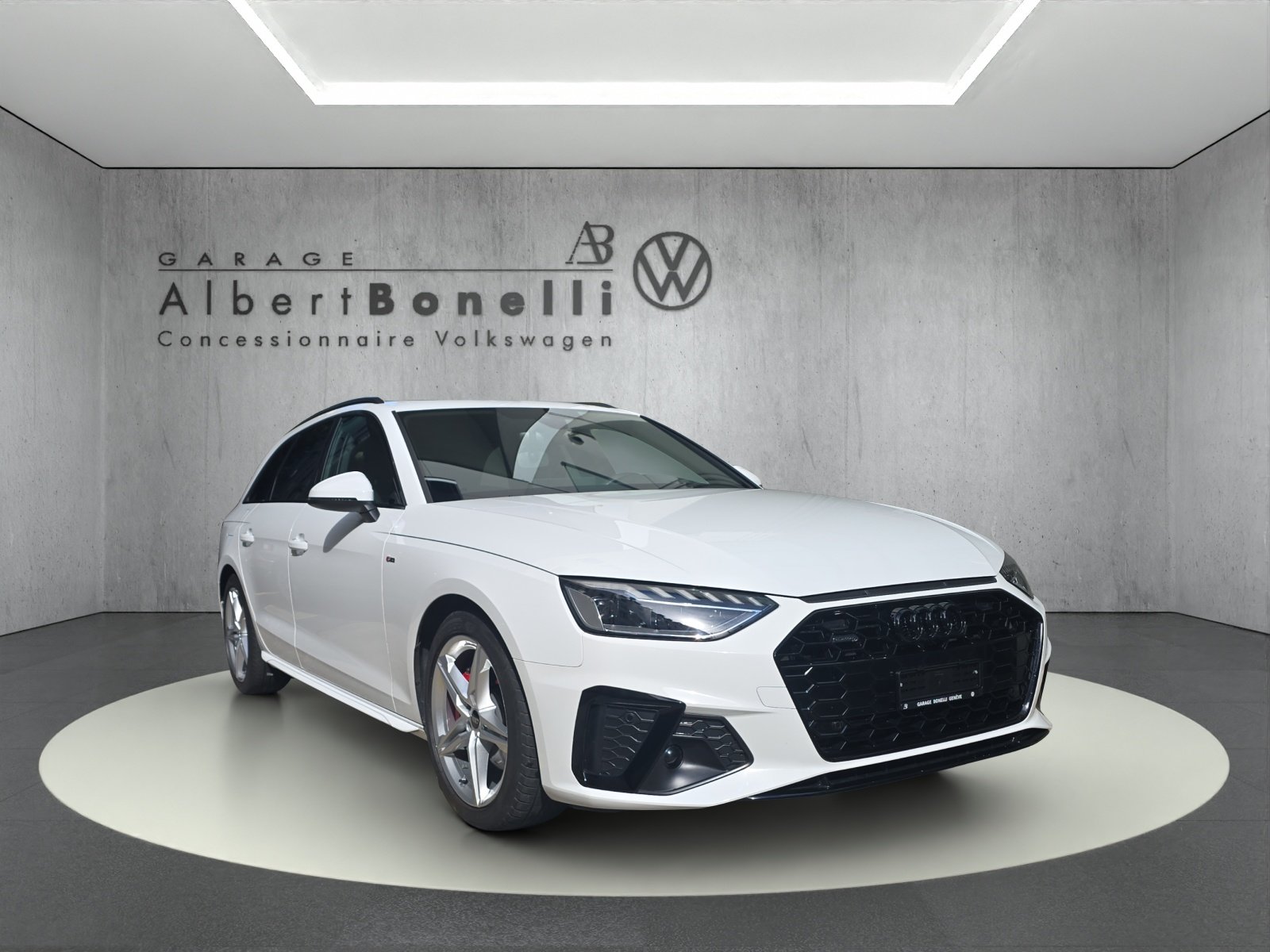 AUDI A4 Avant 40 TFSI S line S-tronic quattro, Hybride Léger Essence/Électricité, Occasion / Utilisé, Automatique - 4