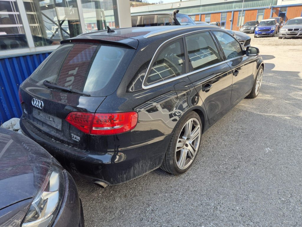 AUDI A4 2.0 TFSI 211 quattro, Essence, Occasion / Utilisé, Manuelle - 5