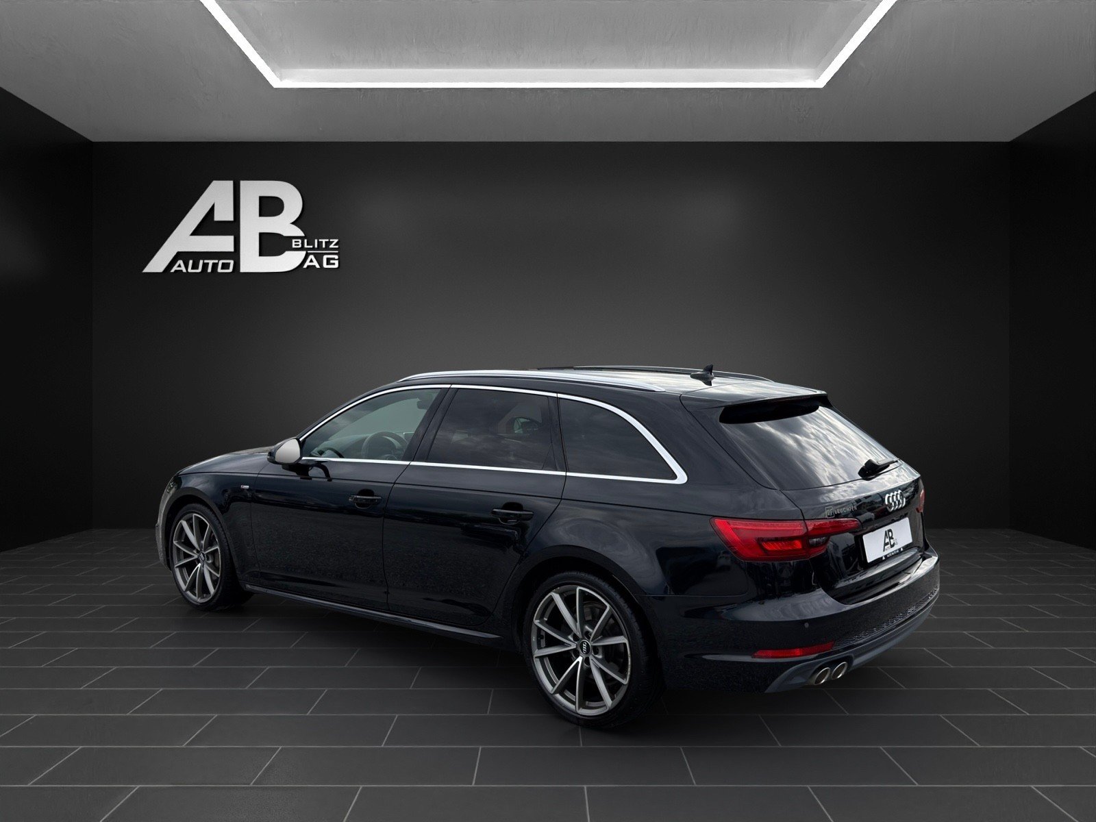 AUDI A4 Avant 2.0 TDI S-Line Sport quattro S-tronic mit 190, Diesel, Occasion / Utilisé, Automatique - 3