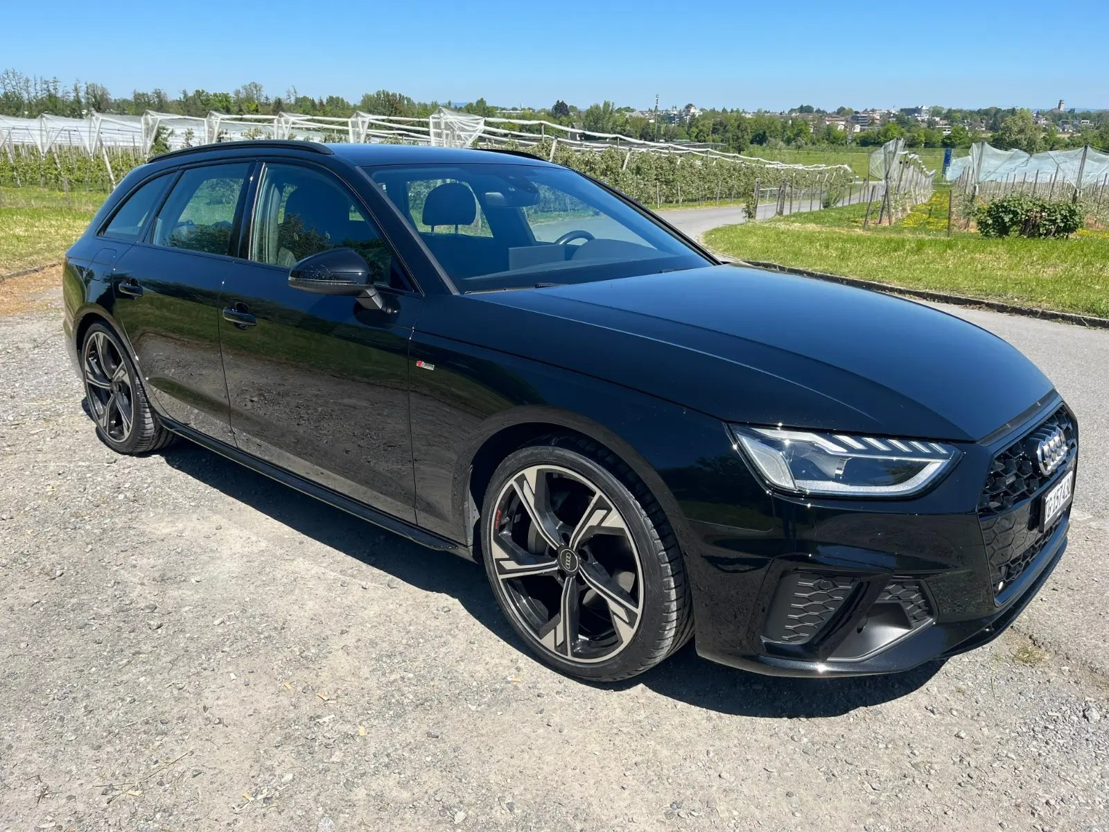 AUDI A4 Avant 2.0 40 TDI S Line quattro S-Tronic, Diesel, Second hand / Used, Automatic - 2