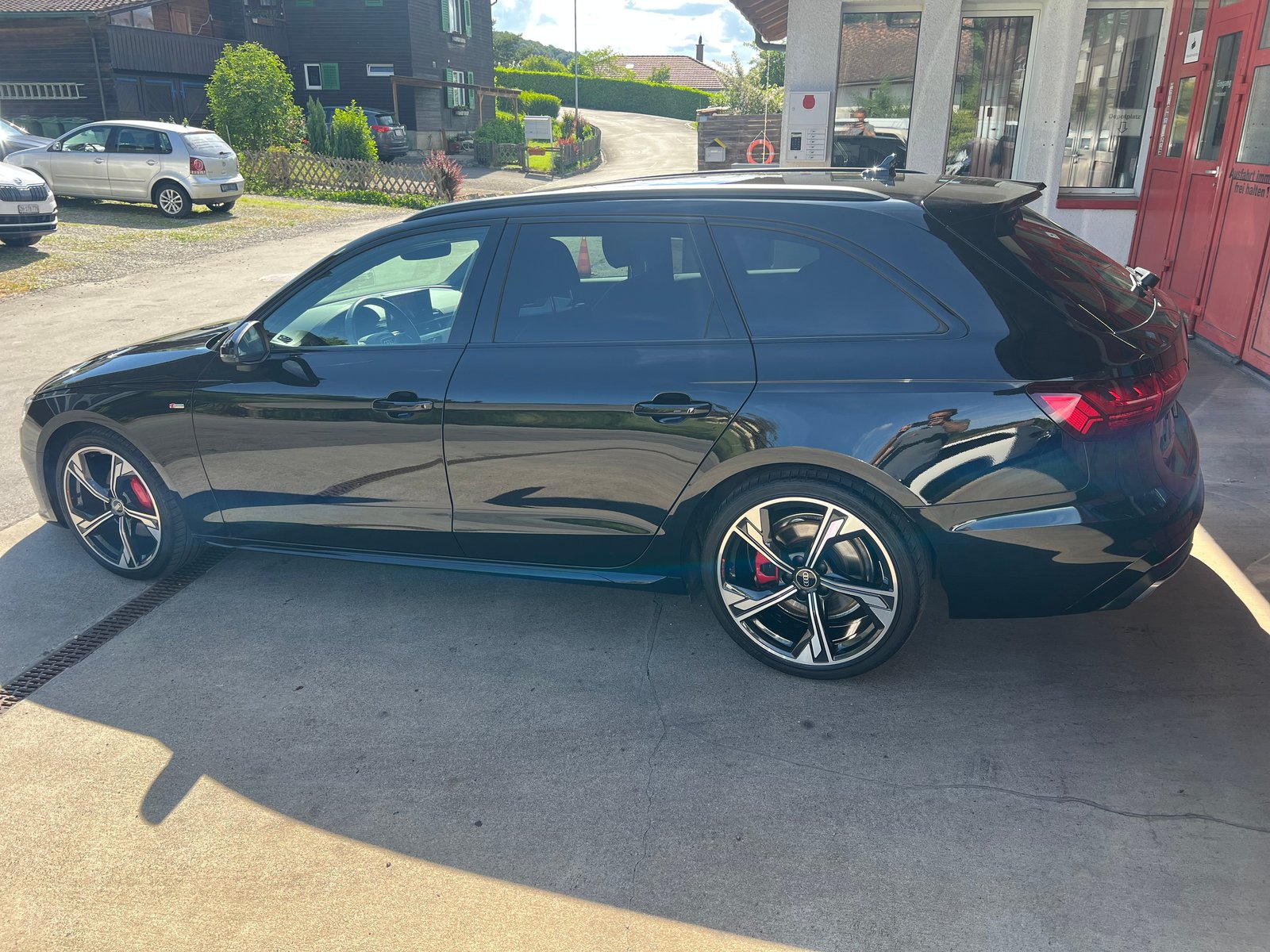 AUDI A4 Avant 40 TDI S line Attraction quattro S-tronic, Diesel, Second hand / Used, Automatic - 4