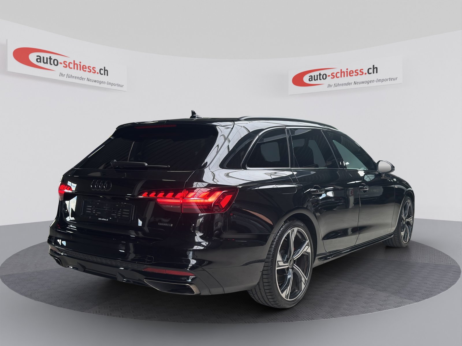 AUDI A4 Avant 40 TFSI S line S-tronic quattro S-Line, Mild-Hybrid Benzin/Elektro, Occasion / Gebraucht, Automatik - 5