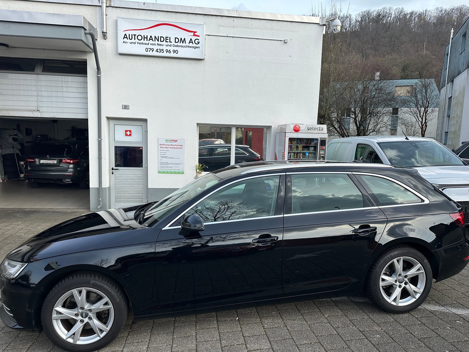 AUDI A4 Avant 2.0 TFSI Sport S-tronic, Benzin, Occasion / Gebraucht, Automatik - 3