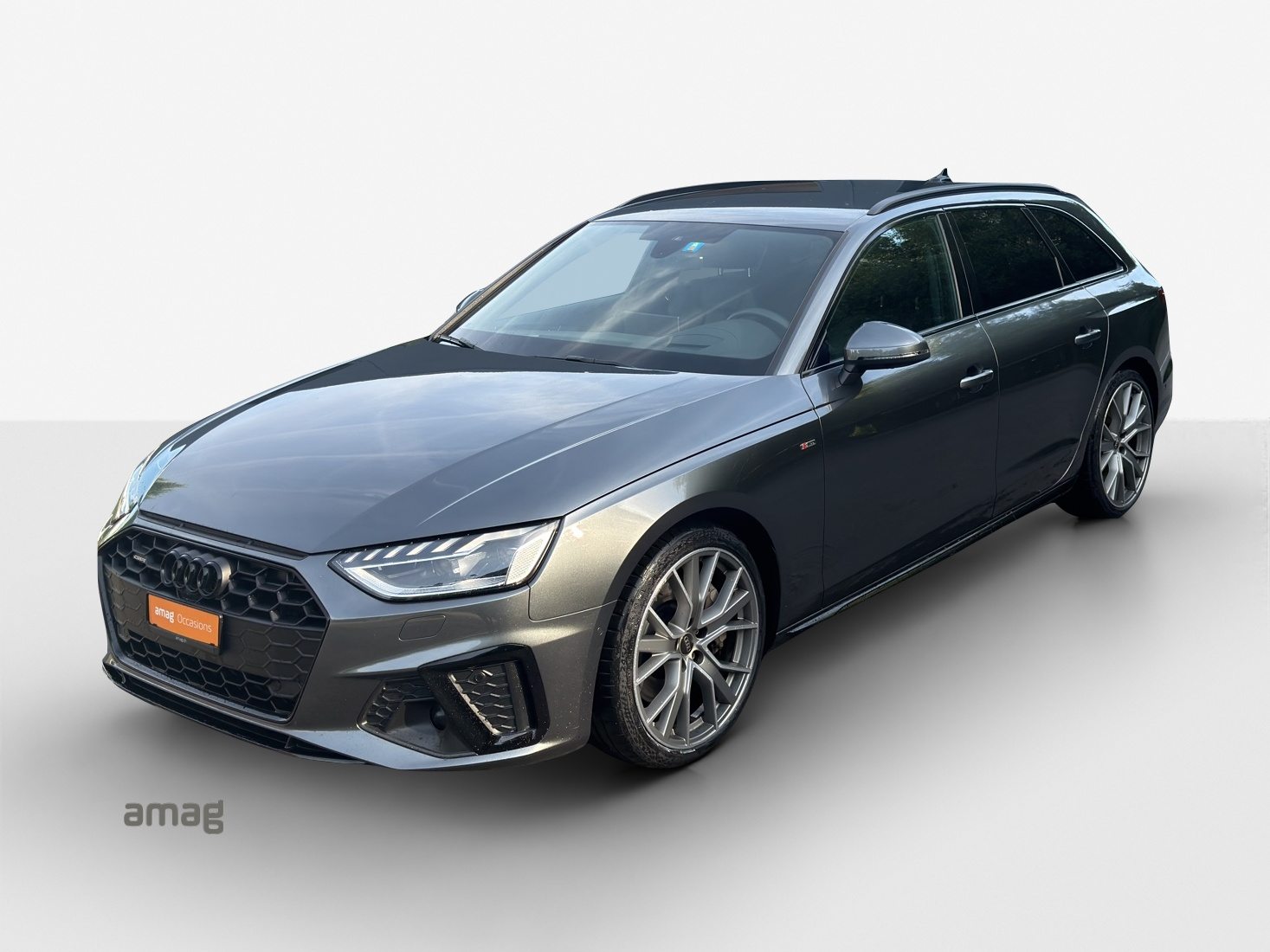 AUDI A4 Avant 45 TFSI S line
