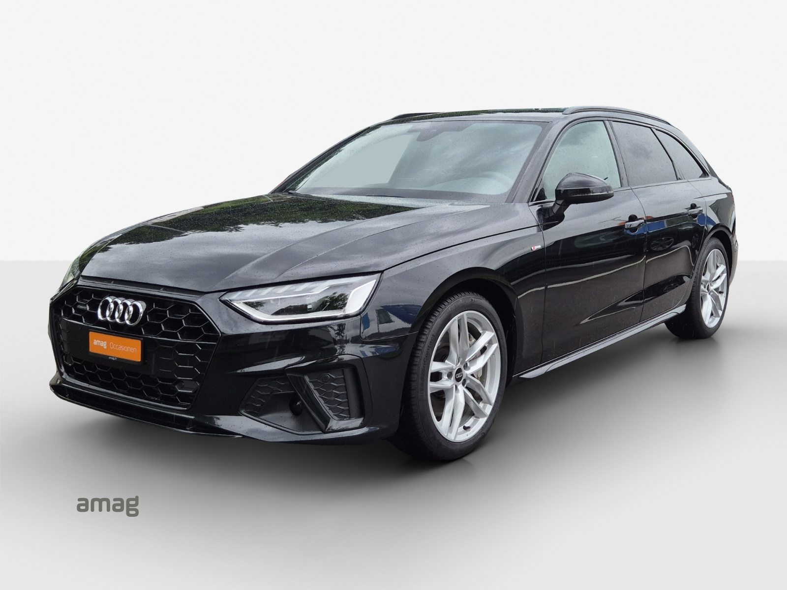 AUDI A4 Avant 45 TFSI Sline qu