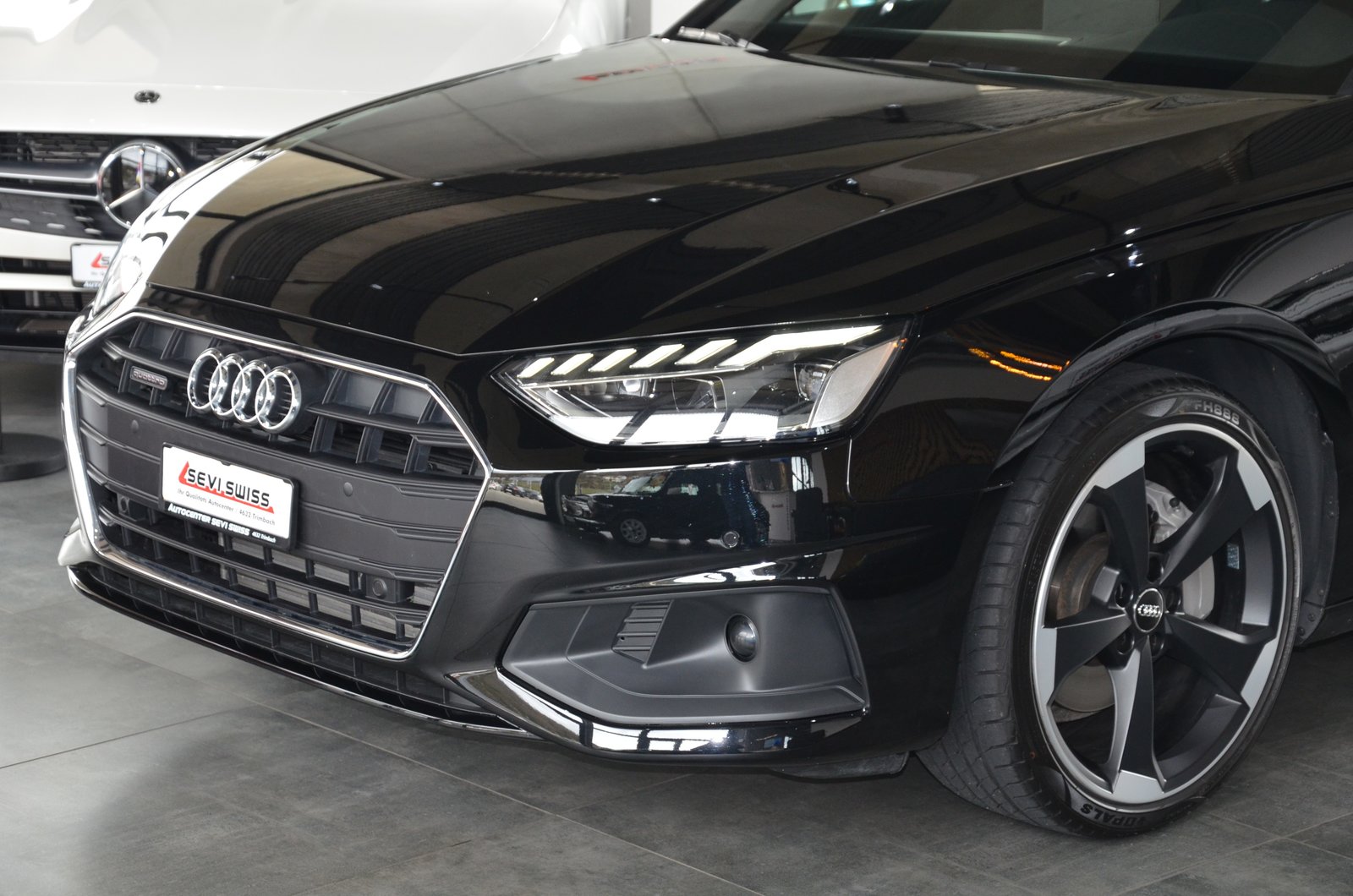 AUDI A4 Avant 40 TFSI S-tronic quattro*Frisch ab MFK,Audi We, Mild-Hybrid Benzin/Elektro, Occasion / Gebraucht, Automatik - 4