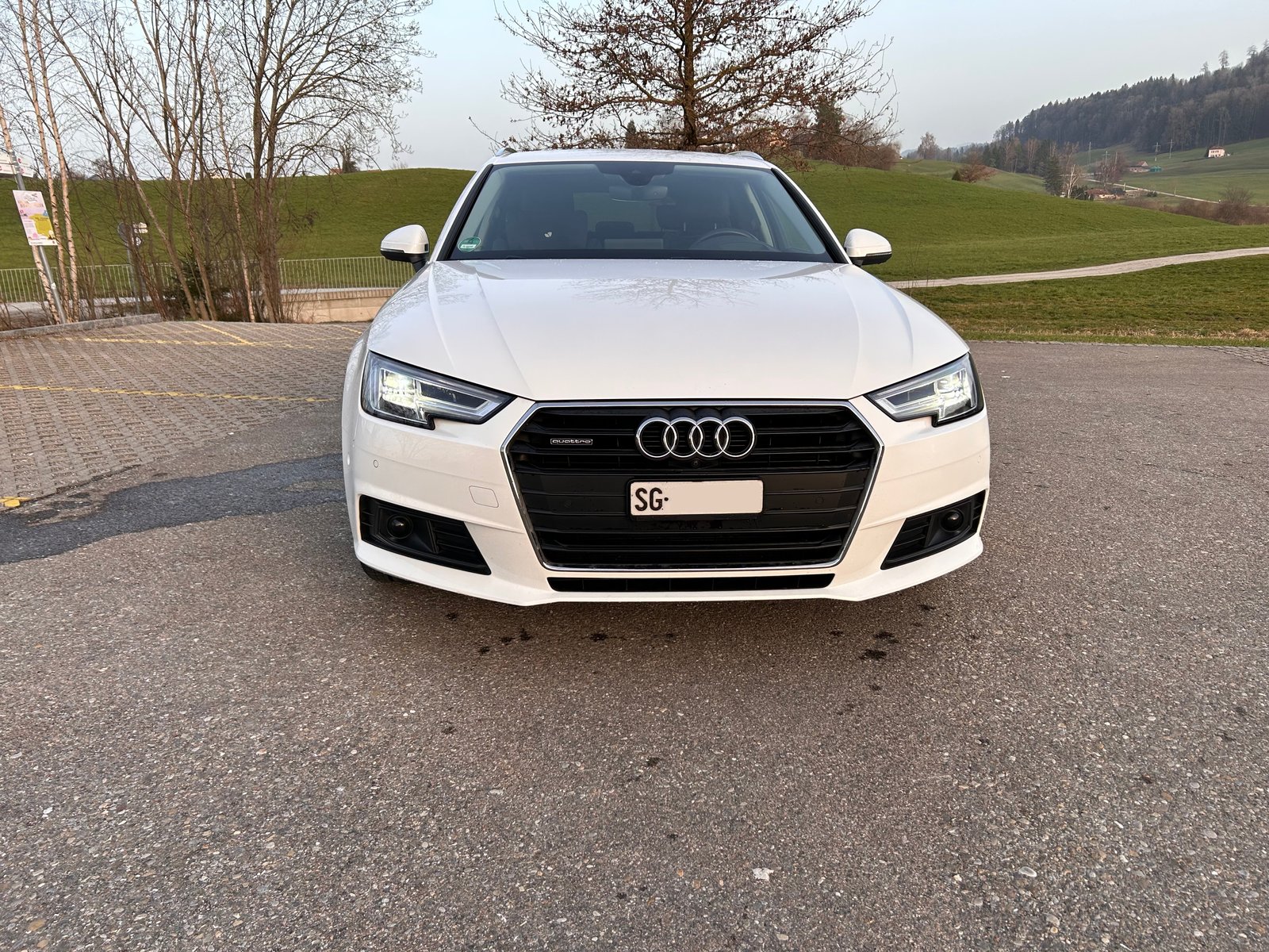 AUDI A4 Avant 2.0 TDI quattro S-tronic