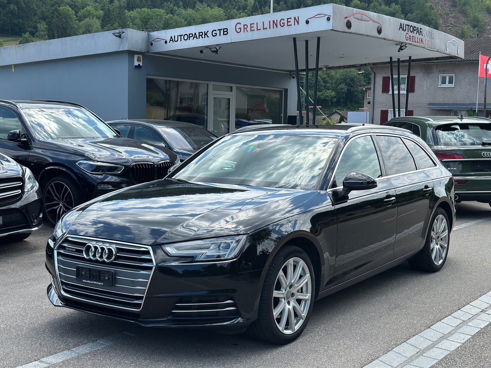 AUDI A4 Avant 2.0 TDI Sport quattro S-tronic