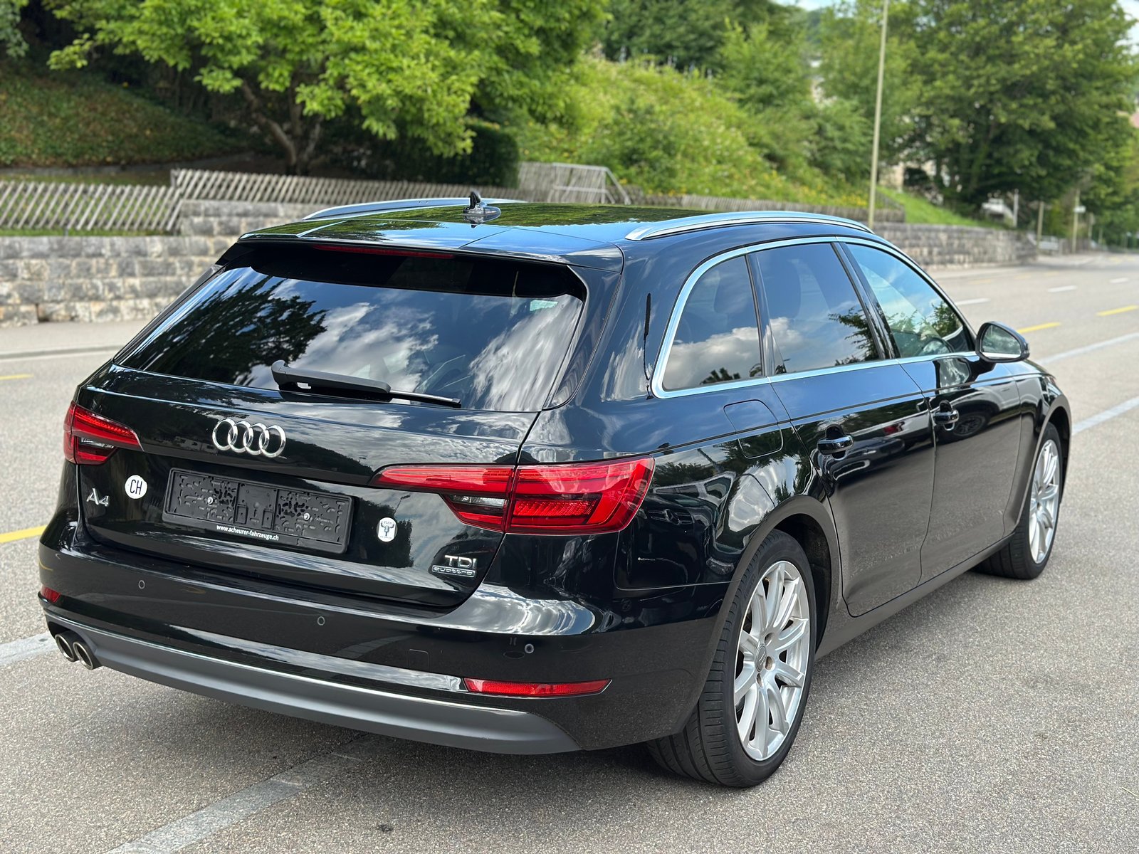 AUDI A4 Avant 2.0 TDI Sport quattro S-tronic, Diesel, Occasion / Gebraucht, Automatik - 7