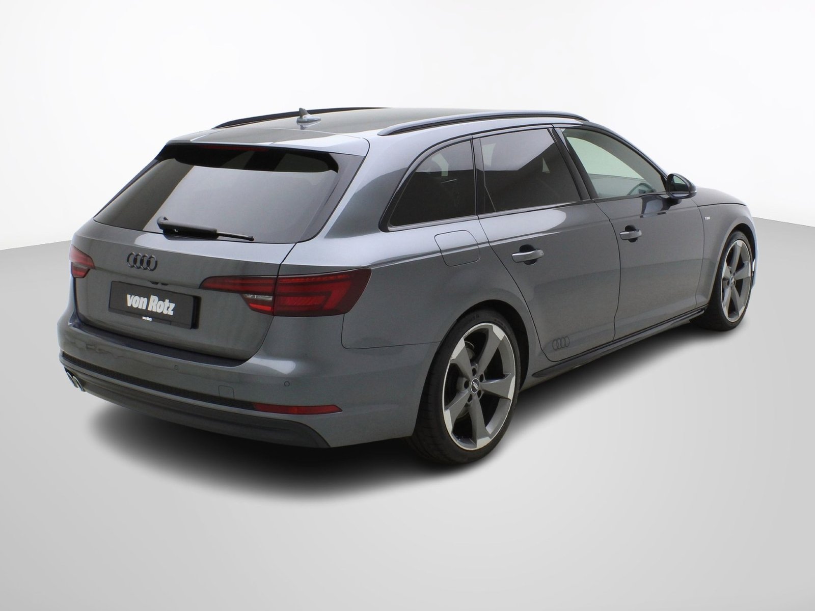 AUDI A4 Avant 2.0 TDI S line quattro S-Tronic, Diesel, Second hand / Used, Automatic - 5