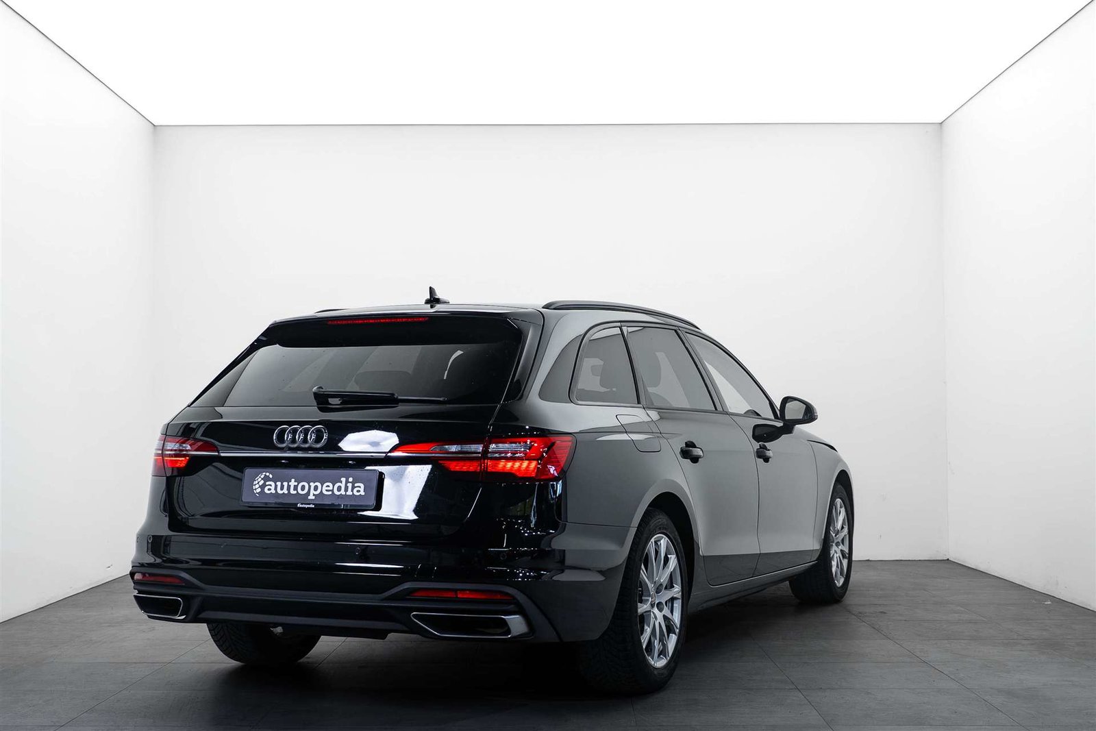 AUDI A4 Avant 35 TFSI S-tronic Automat, Mild-Hybrid Petrol/Electric, Second hand / Used, Automatic - 3