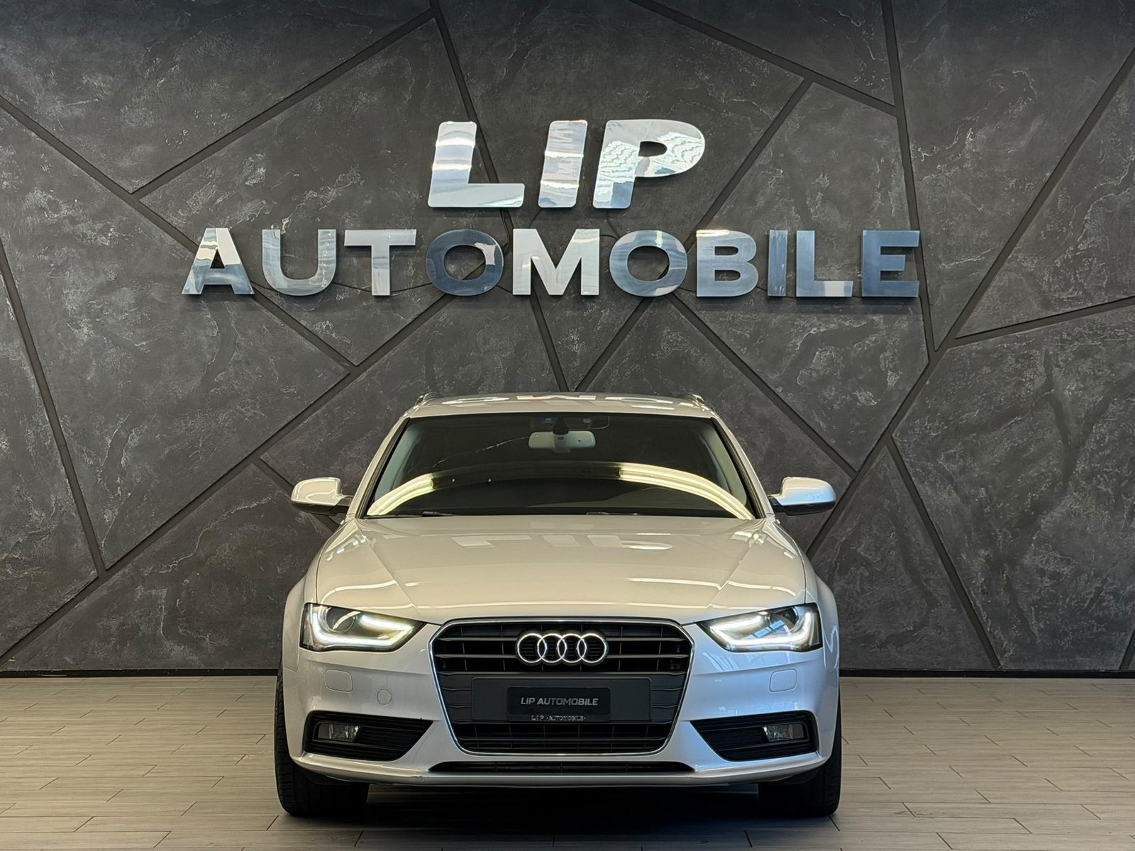 AUDI A4 Avant 1.8 TFSI multitronic, Essence, Occasion / Utilisé, Automatique - 2