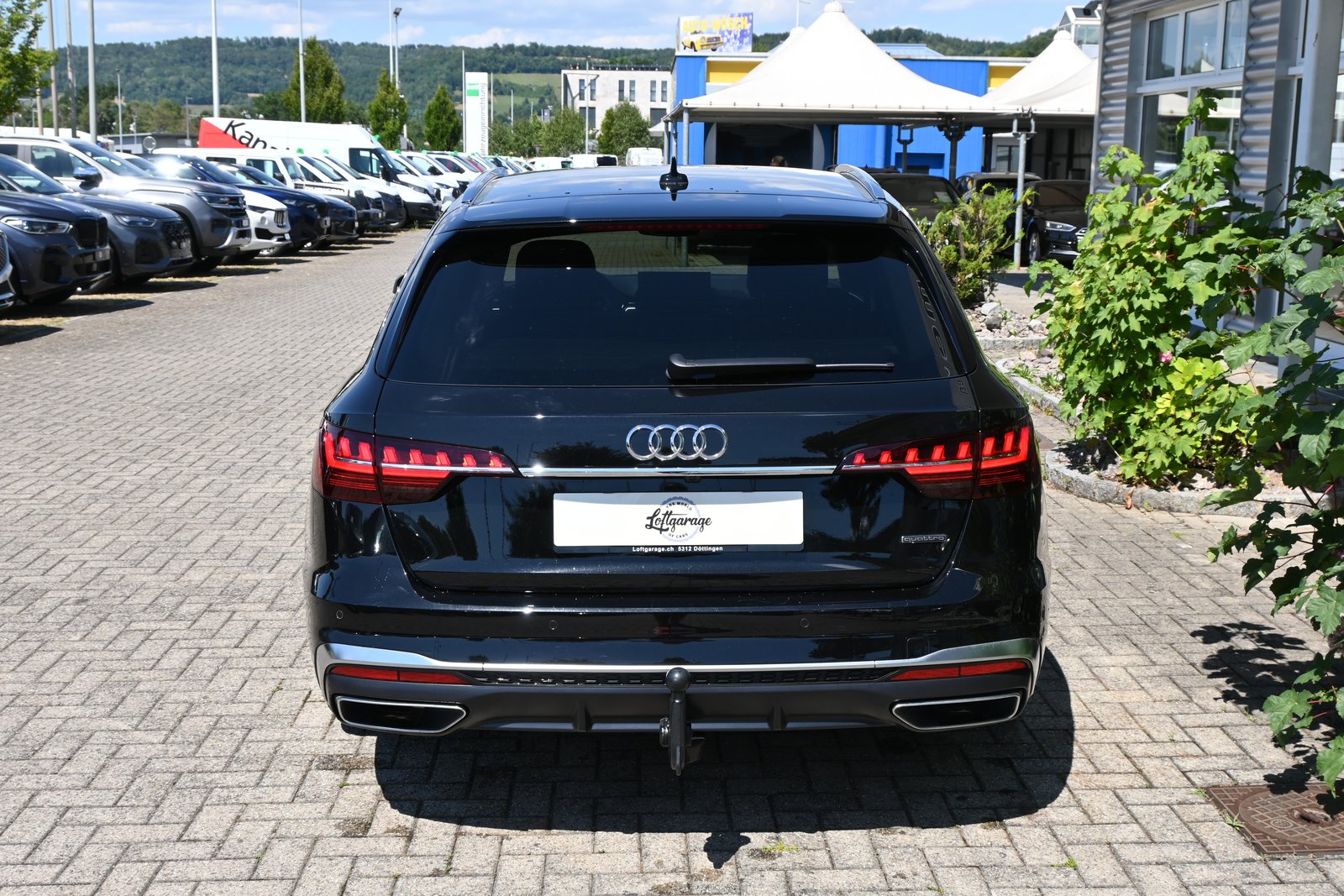 AUDI A4 Avant 40 TFSI S line S-tronic quattro + AHK 1700kg, Mild-Hybrid Petrol/Electric, Second hand / Used, Automatic - 4