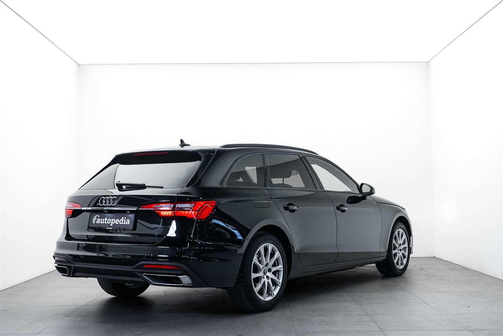 AUDI A4 Avant 35 TFSI S-tronic Automat, Mild-Hybrid Benzin/Elektro, Occasion / Gebraucht, Automatik - 3