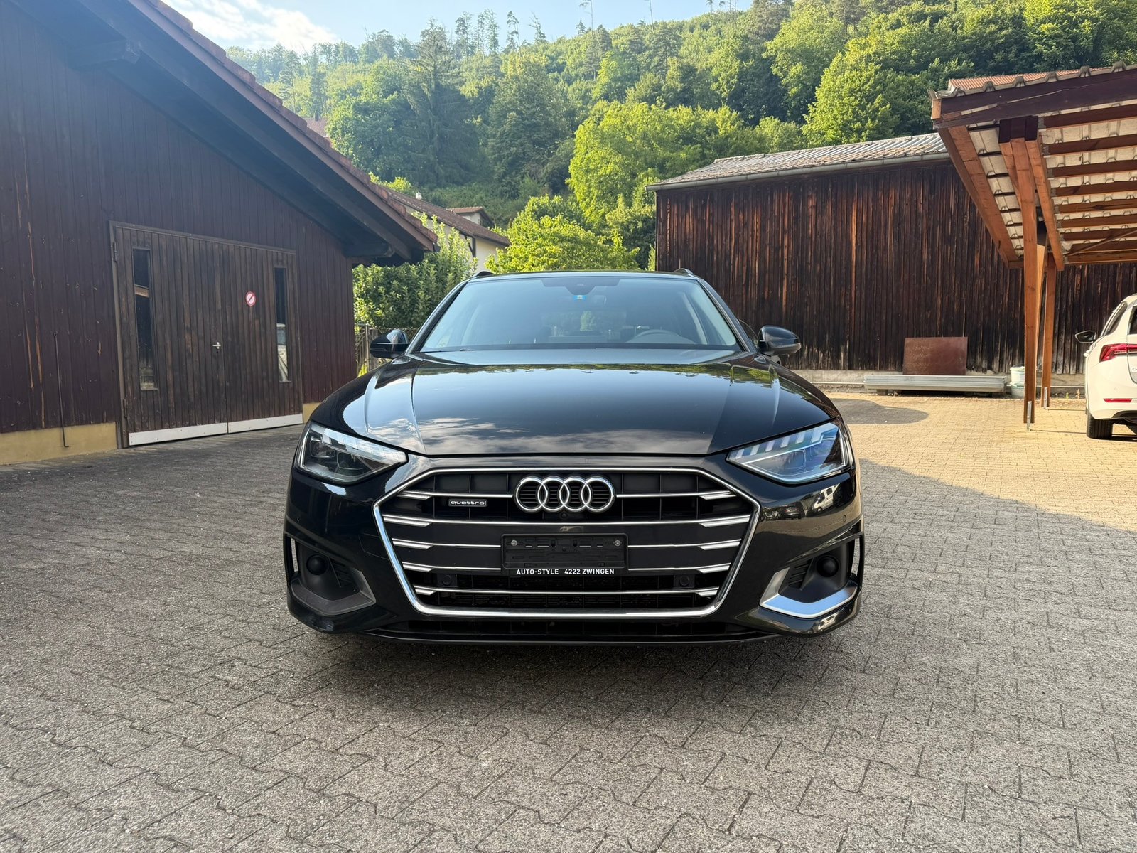 AUDI A4 Avant 40 TDI quattro S-tronic, Diesel, Occasion / Gebraucht, Automatik - 2